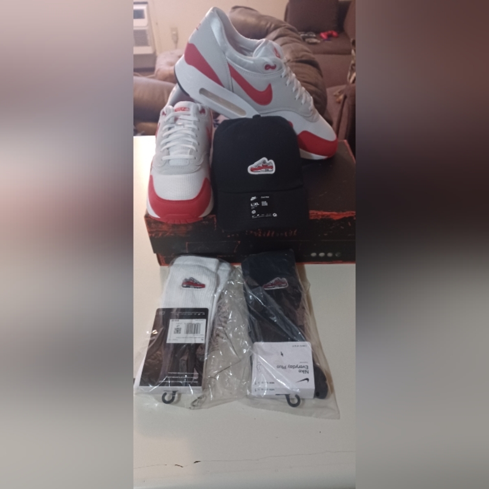 Nike airmax1 OG big bubble with hat and socks